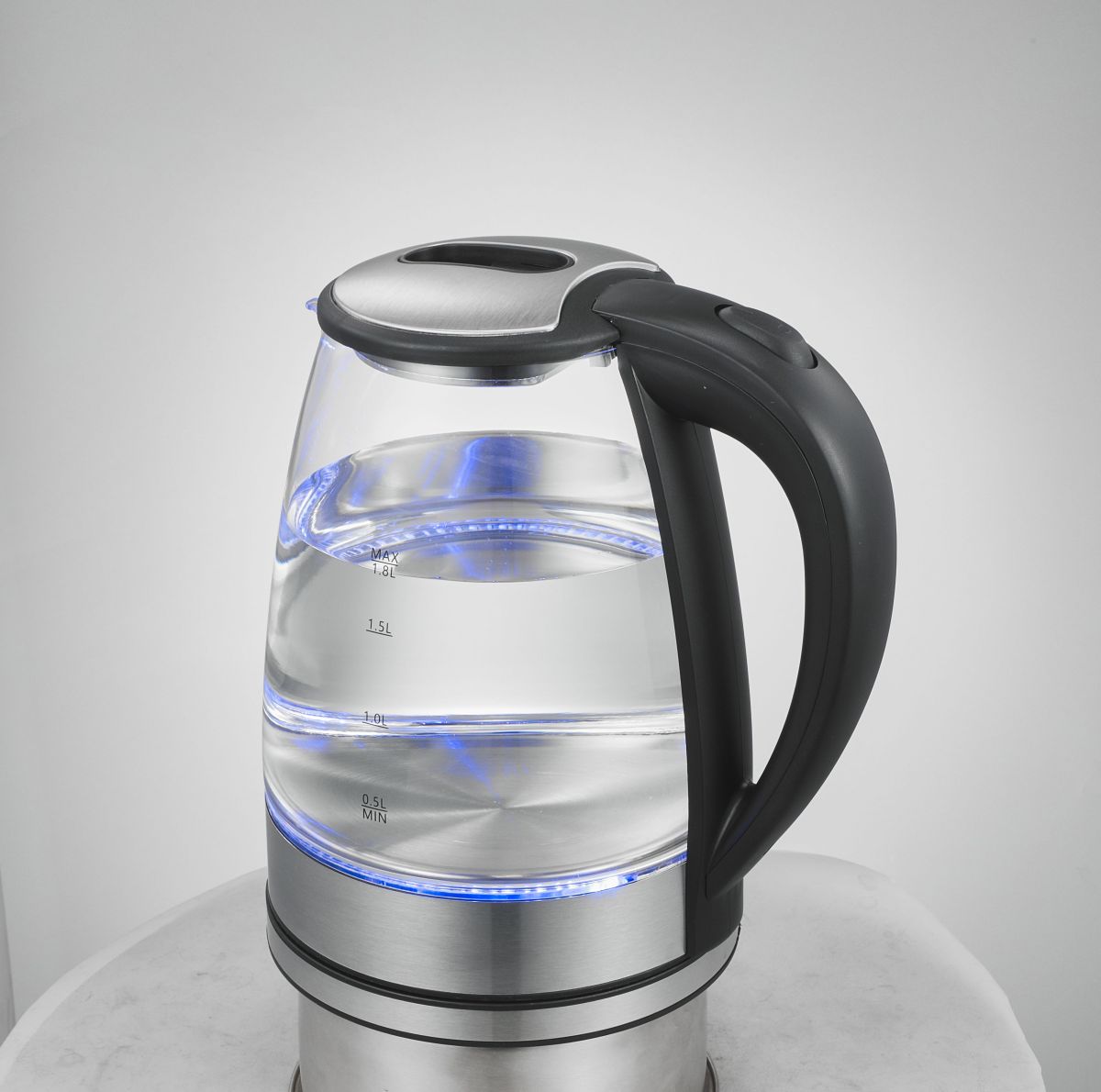 kettle in glass