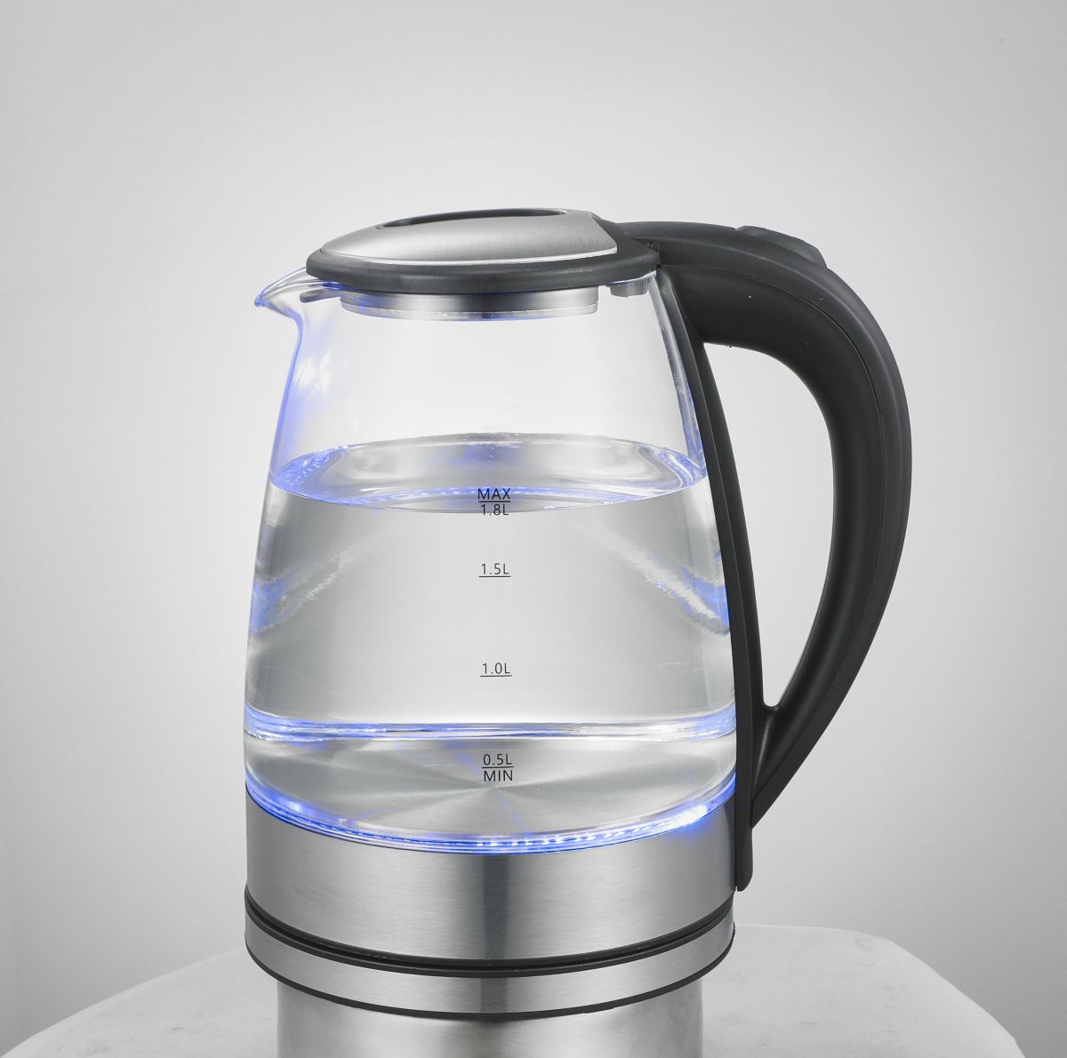 kettle with glass