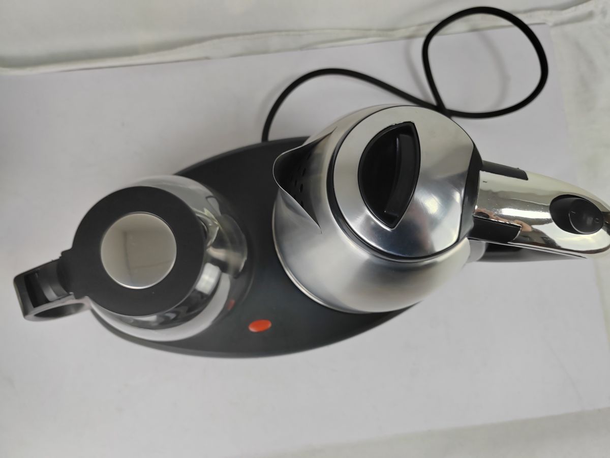 temperature controlled electric kettle